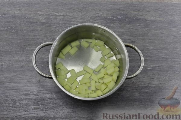 Суп с цветной капустой, кукурузой и плавленым сыром